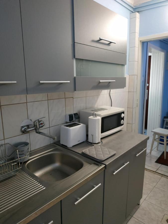Familia Apartment Рови Екстериор снимка
